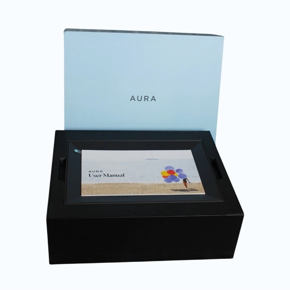 AURA Carver AF100-BLK Digital Photo Frame Open Box Never Used